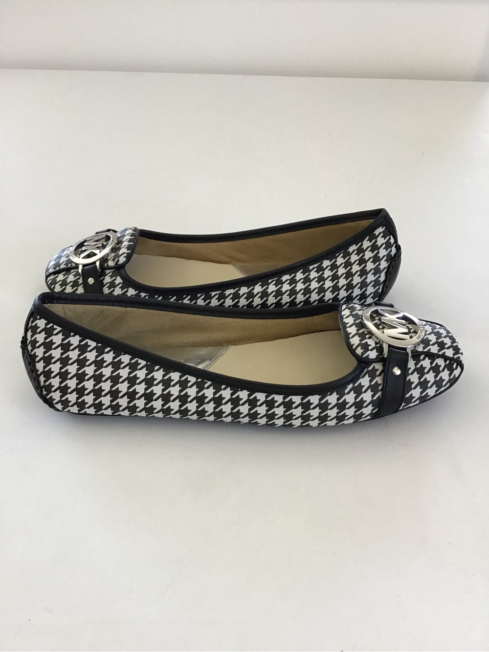 Michael Kors Fulton Moc Flats Black White Houndstooth Logo Ballet Shoes Size 8M - Picture 9 of 10